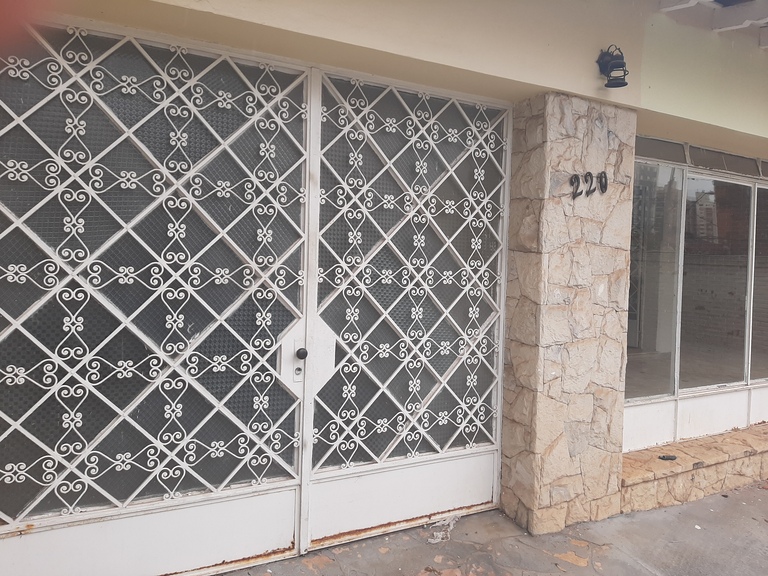 Casa Comercial - Rua Joaquim Novaes, 220 - Terra Imóveis - Imobiliária em Campinas - 2