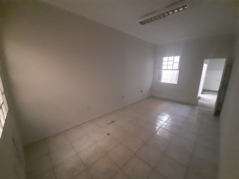 Casa Comercial - Rua Joaquim Novaes, 220 - Terra Imóveis - Imobiliária em Campinas - 10