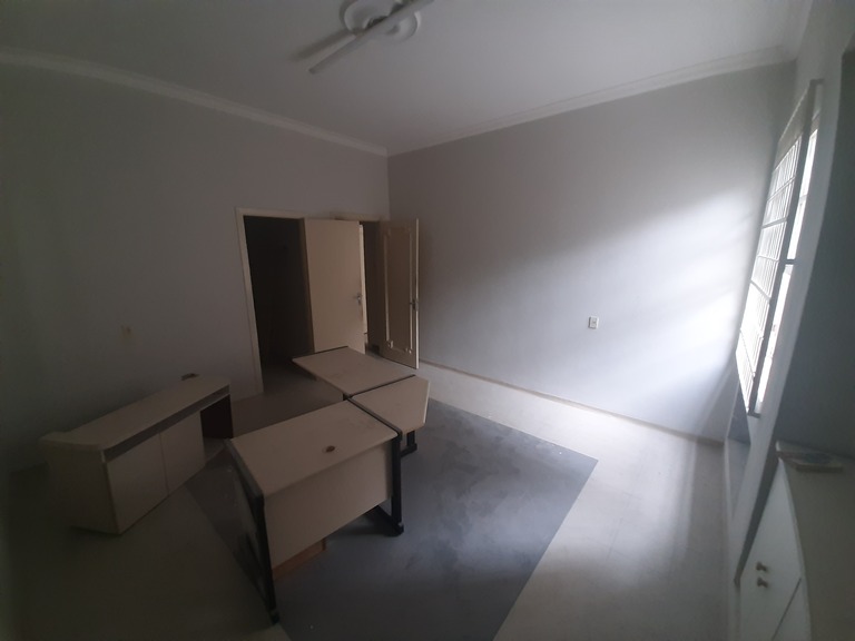 Casa Comercial - Rua Joaquim Novaes, 220 - Terra Imóveis - Imobiliária em Campinas - 17