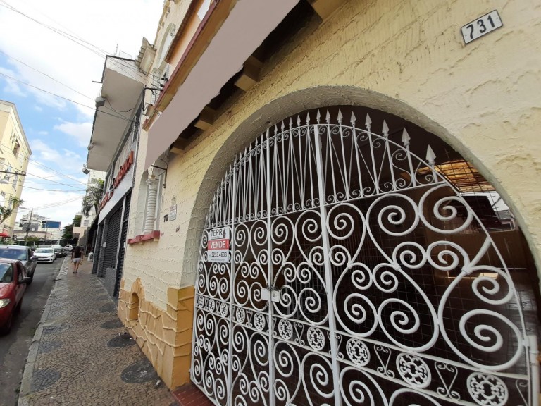 Casa - Rua José de Alencar, 731Terra Imóveis - Imobiliária em Campinas