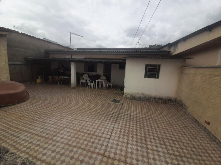 Casa Residencial - Rua Antonio da Cunha Abreu, 92Terra Imóveis - Imobiliária em Campinas