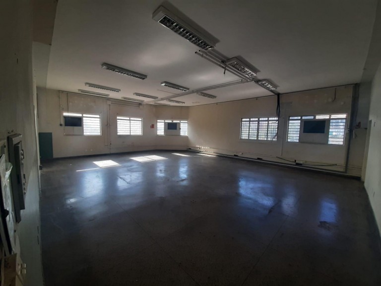 Prédio - Av. Brasil, 275 edifício BTerra Imóveis - Imobiliária em Campinas