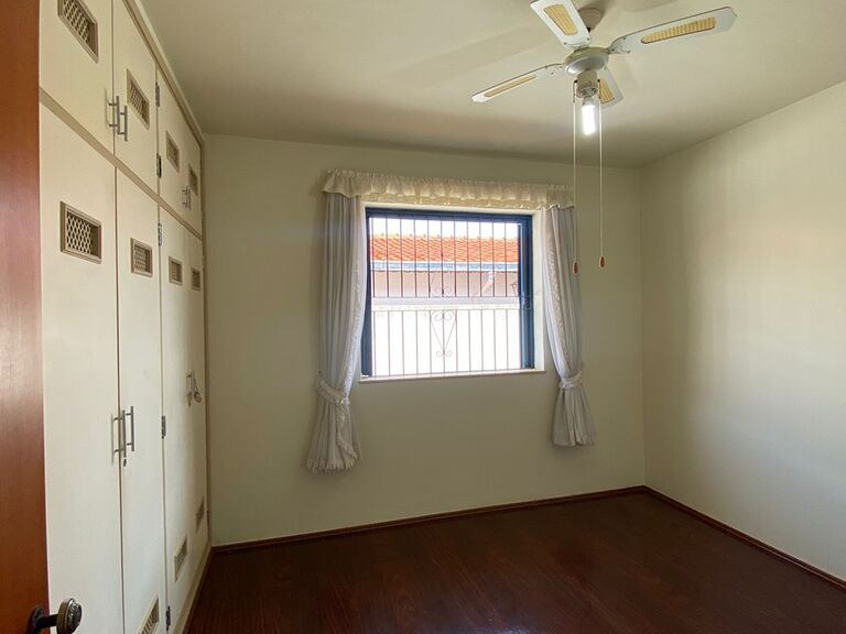 Casa Residencial - Rua Helena Steimberg, 758 - Terra Imóveis - Imobiliária em Campinas - 31