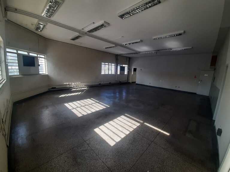 Prédio - Av. Brasil, 275 edifício B - Terra Imóveis - Imobiliária em Campinas - 32