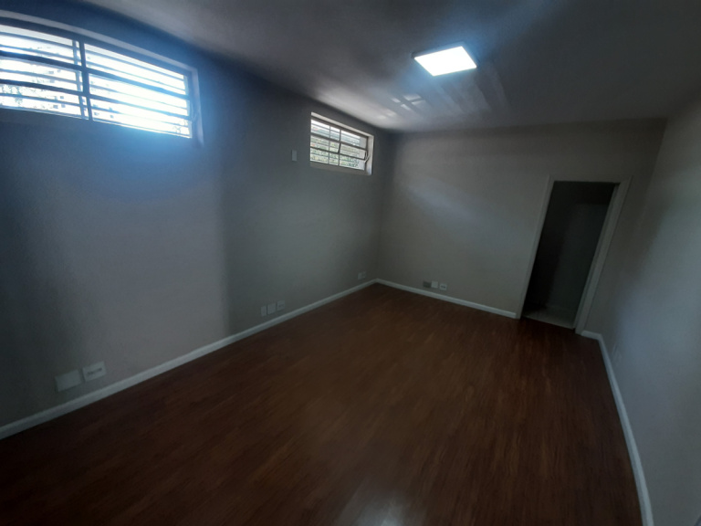 Casa Comercial - Rua Antonio Lapa, 214 - Terra Imóveis - Imobiliária em Campinas - 10